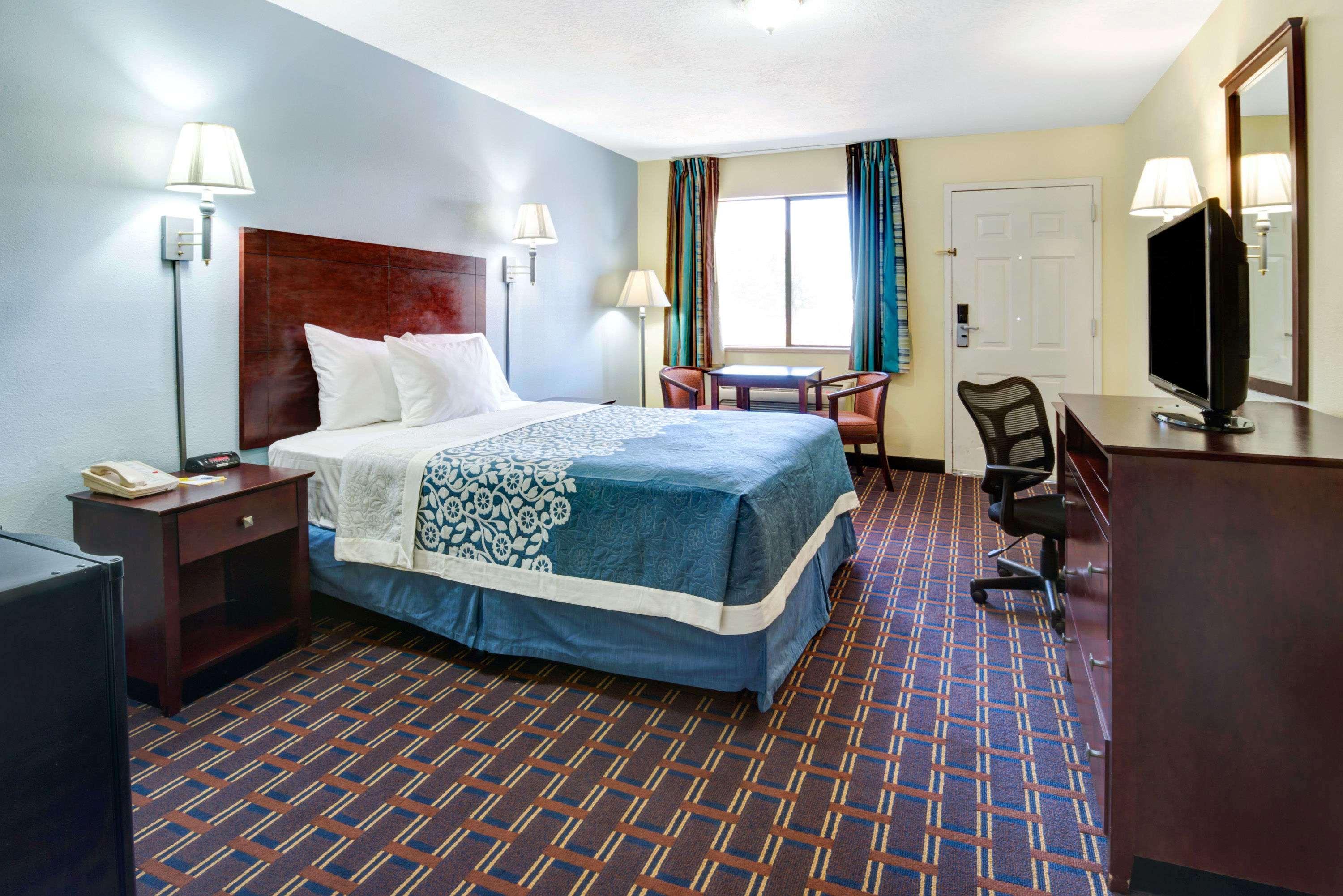 Days Inn By Wyndham Albuquerque West Ngoại thất bức ảnh